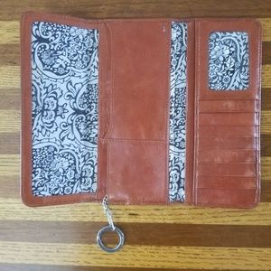 Caramel leather HOBO wallet